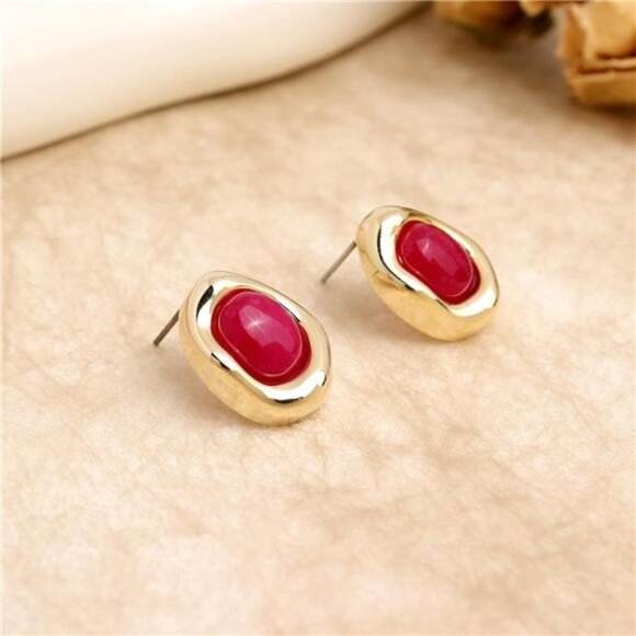💖 Vintage Fuchsia Stud Earrings – Retro 14K Gold Plated Bezel Setting – Elegant - Picture 6 of 7